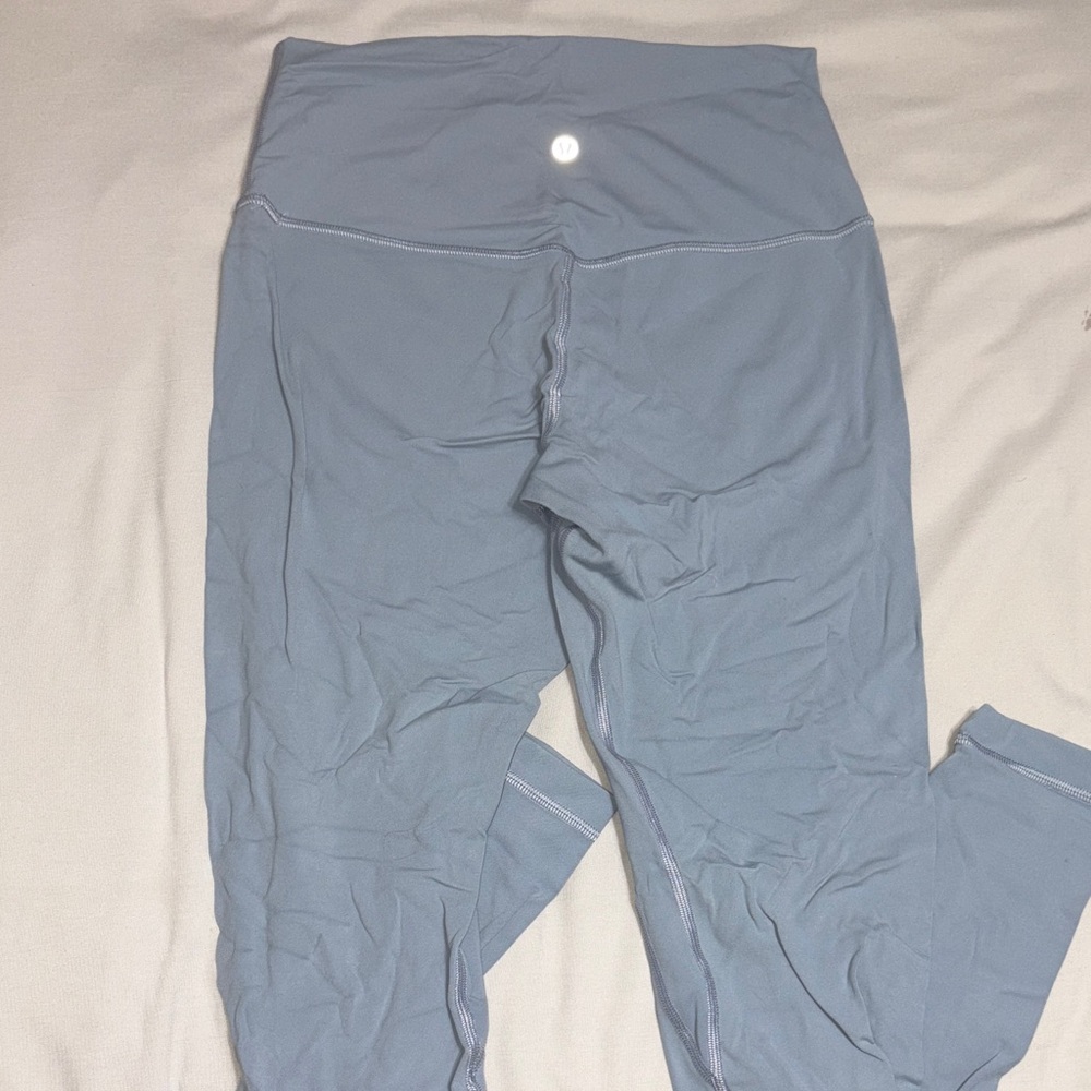 lululemon athletica Light Blue Leggings
Style- Align, 28”